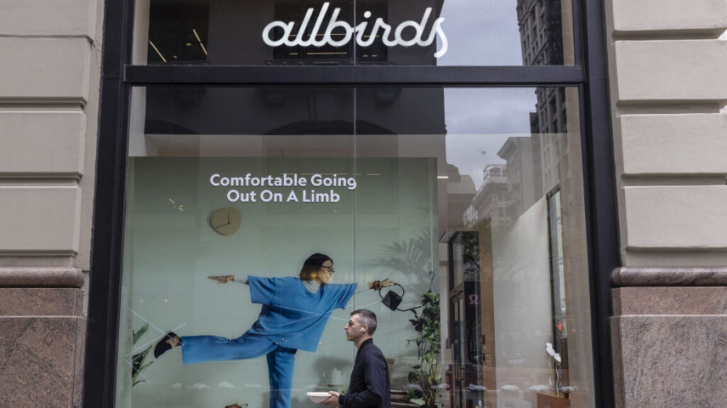 Allbirds abandons clothes, pivots to “AI compute infrastructure”