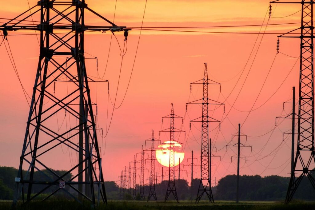 County With 37 Data Centers Asks Schools to ‘Conserve Electricity’