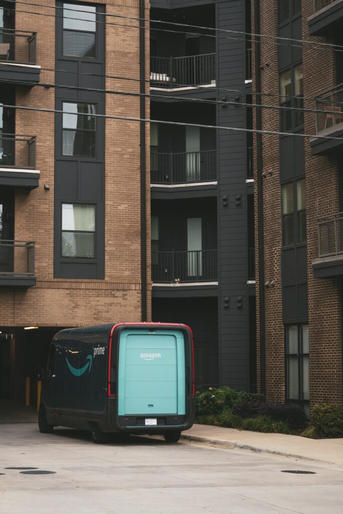 Software Update Automatically Turns off Amazon Delivery Drivers’ AC During Dangerous Summer Heat
