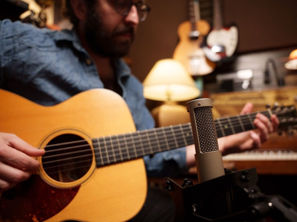 This limited-time Royer Labs ribbon mic bundle could be the perfect setup for recording your acoustic guitar