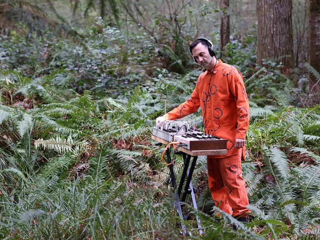 How Auntie Flo’s ‘Plants Can Dance’ compilation celebrates a new species of producers
