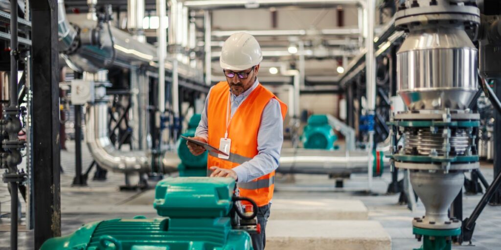 Pairing industrial AI autonomy and human control